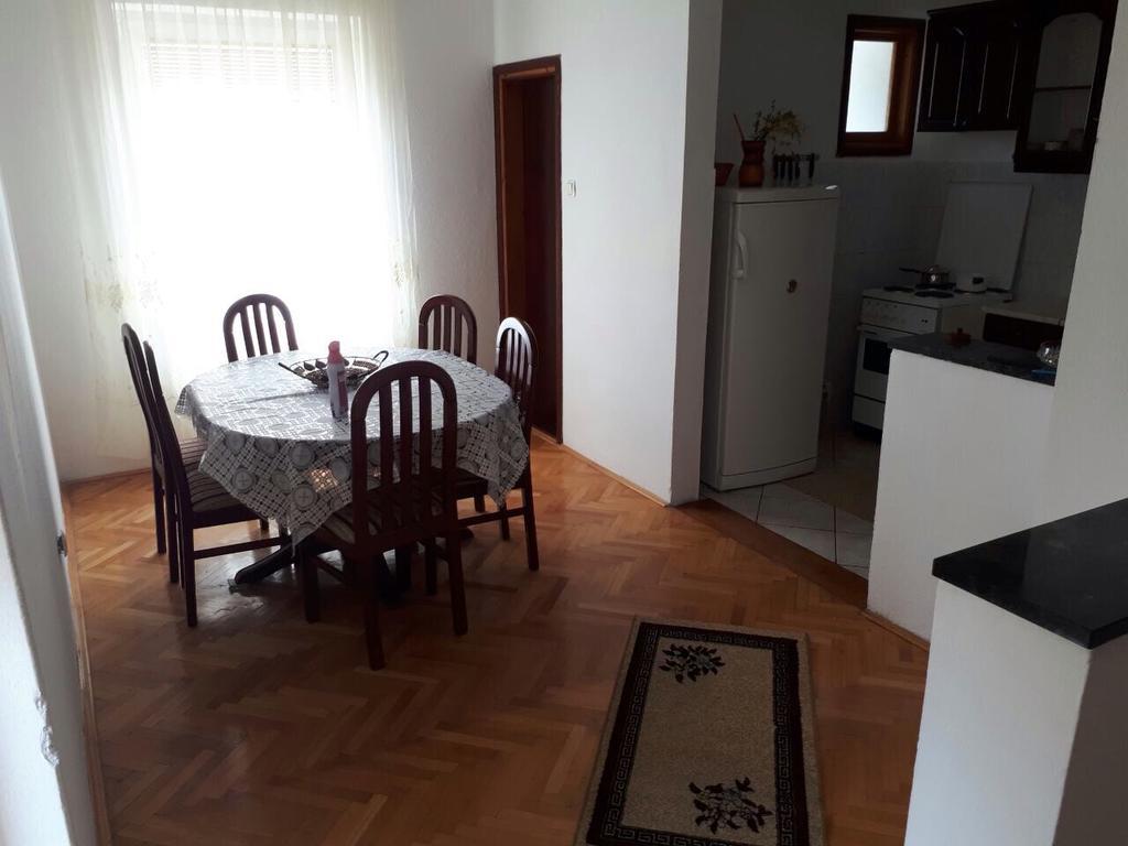 Apartment טרביניה מראה חיצוני תמונה